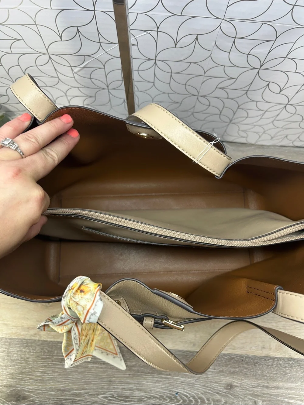 0225 Michael Kors Emilia tote bag 268390225 - Picture 4 of 15